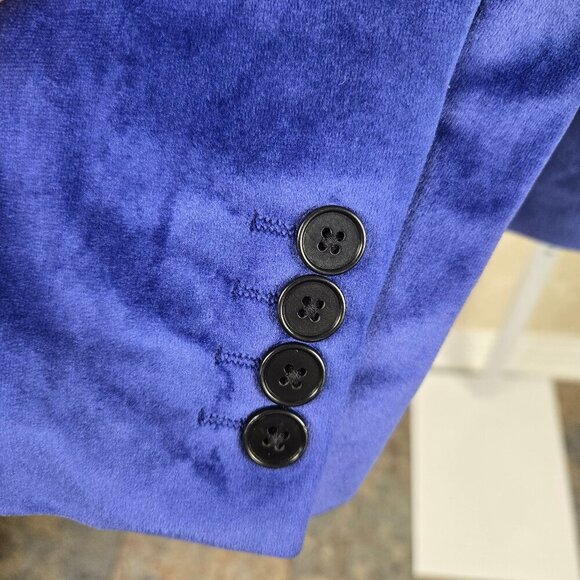 Guess Size Medium Blue Velvet Blazer 1 Button Front Black Satin Lapels 3 Pocket - Picture 8 of 15